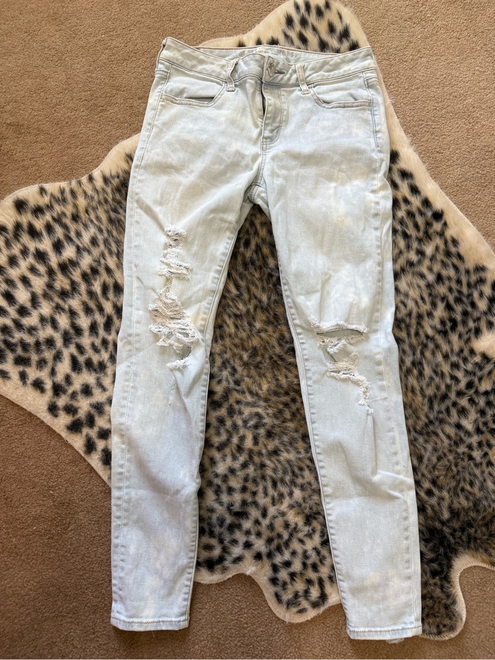 American Eagle Outfitters Light Blue Ripped Skinny Jeans